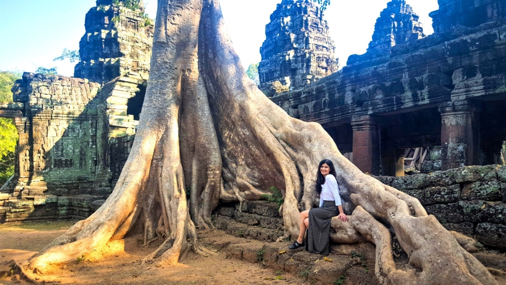 What to wear at Angkor: Dress Code Rules and Outfit Tips