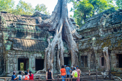 Visiting amazing Angkor Wat: Best 1-day Itinerary