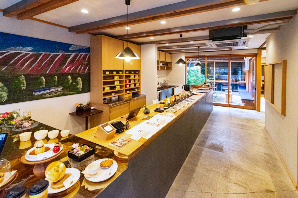 Cutest Cafes in Kyoto and Osaka: Best Pancakes, Coffee and Kawaii Vibes